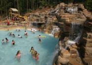 In building a new indoor

waterpark, Vermont’s Jay Peak resort plans to theme based on

the local character and resort environment. The approach is similar

to that of Dollywood’s Splash Country (shown) in

Tennessee.
