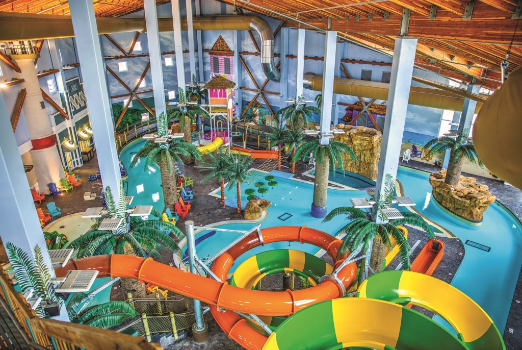 Parrot Cove Waterpark - Garden City, KS