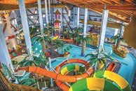 Parrot Cove Waterpark - Garden City, KS